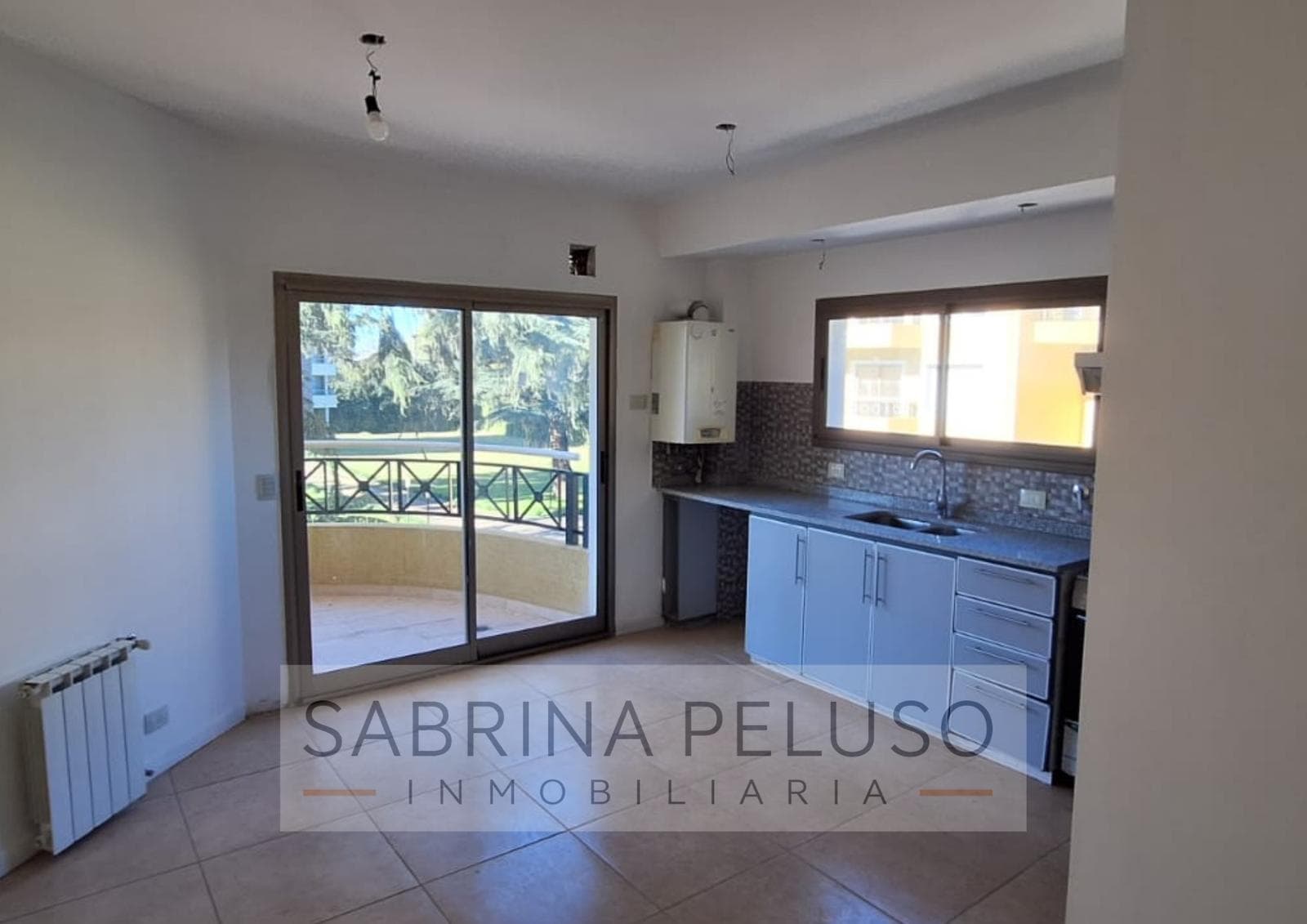 FOR SALE: Apartment in Moreno