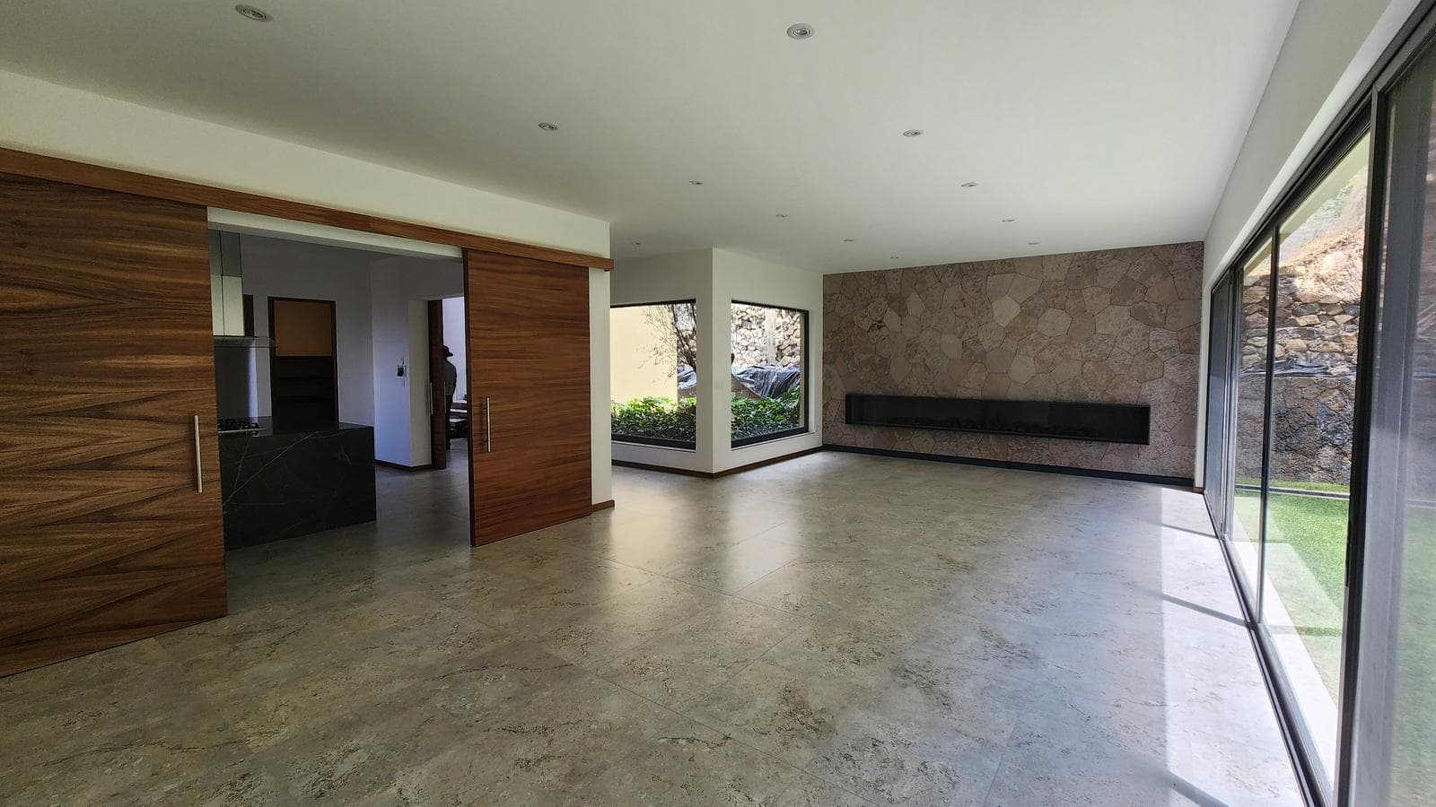 Casa en Venta en Club de Golf Altozano con Casa Club, ciclo pista, a 7 minutos de Centro Comercial