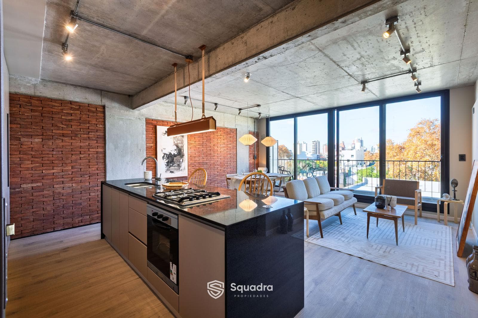 FOR SALE - 2-bedroom apartment with a wrap-around balcony - Pichincha, Rosario.