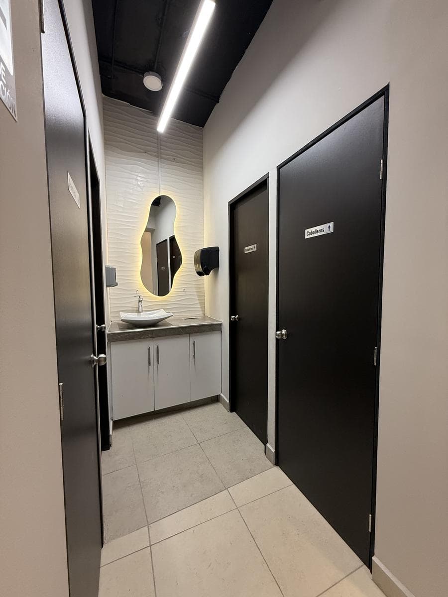 OFFICE FOR RENT IN CONTRY