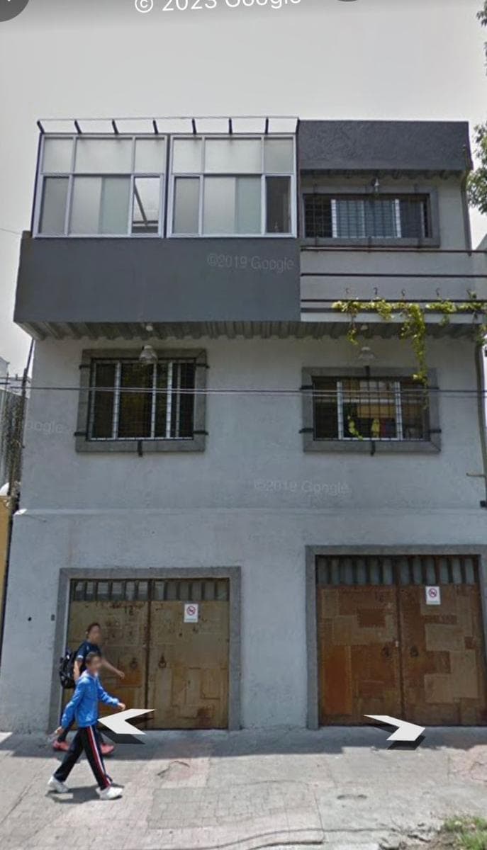 Duplex house, 8 bedrooms, Jacuzzi, rooftop, normal roof, Mexico City