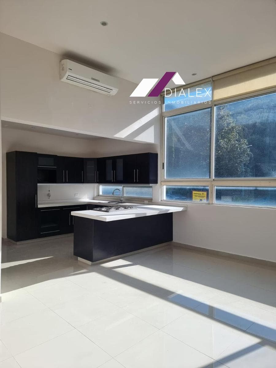 House for SALE in Satélite Acueducto, Monterrey - Panoramic Views and Unbeatable Location - 370 m2