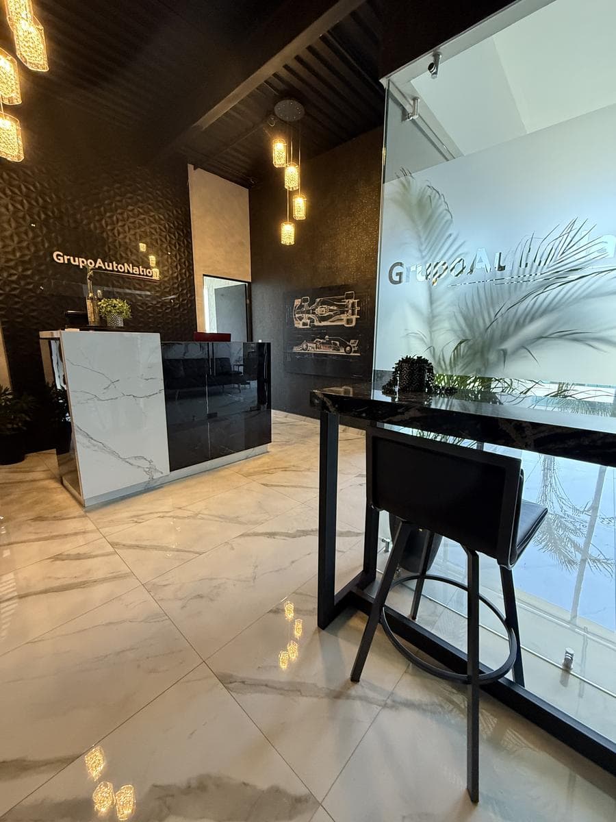 FULLY EQUIPPED AND FURNISHED OFFICE