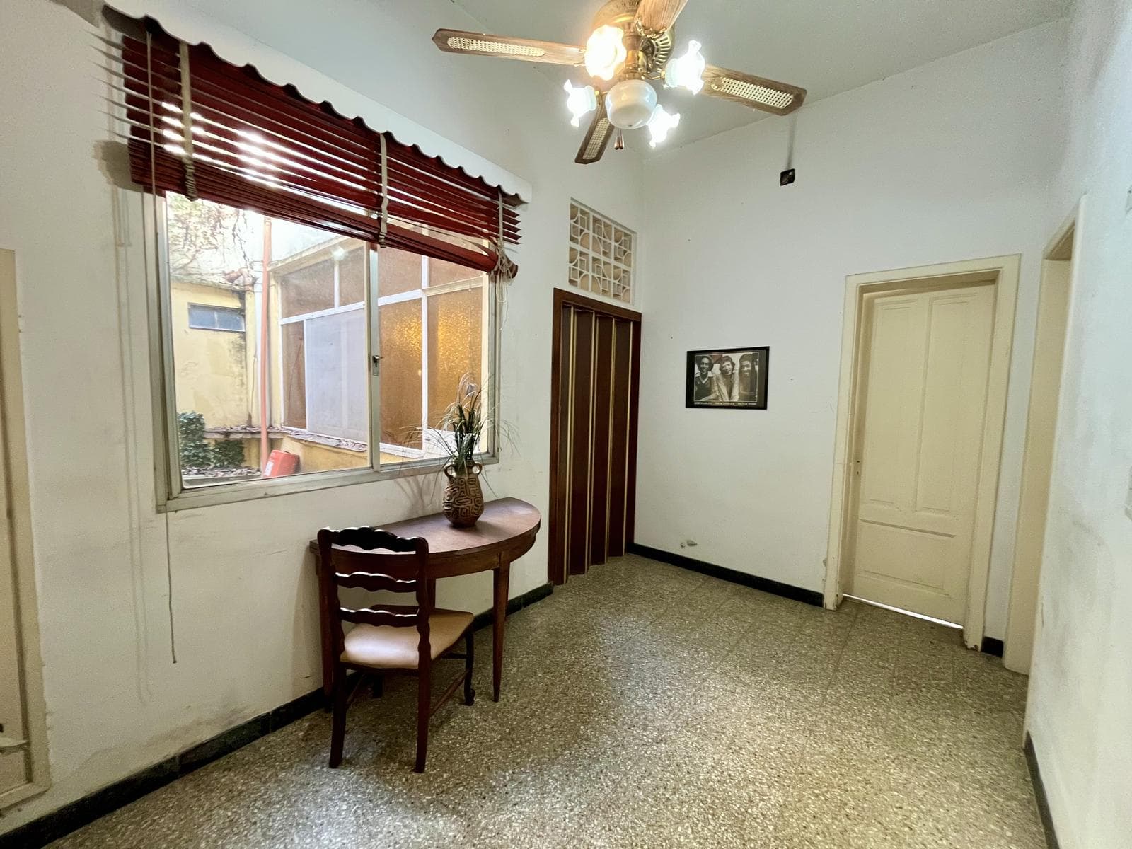GREAT OPPORTUNITY: 3-BEDROOM APARTMENT WITH A PATIO