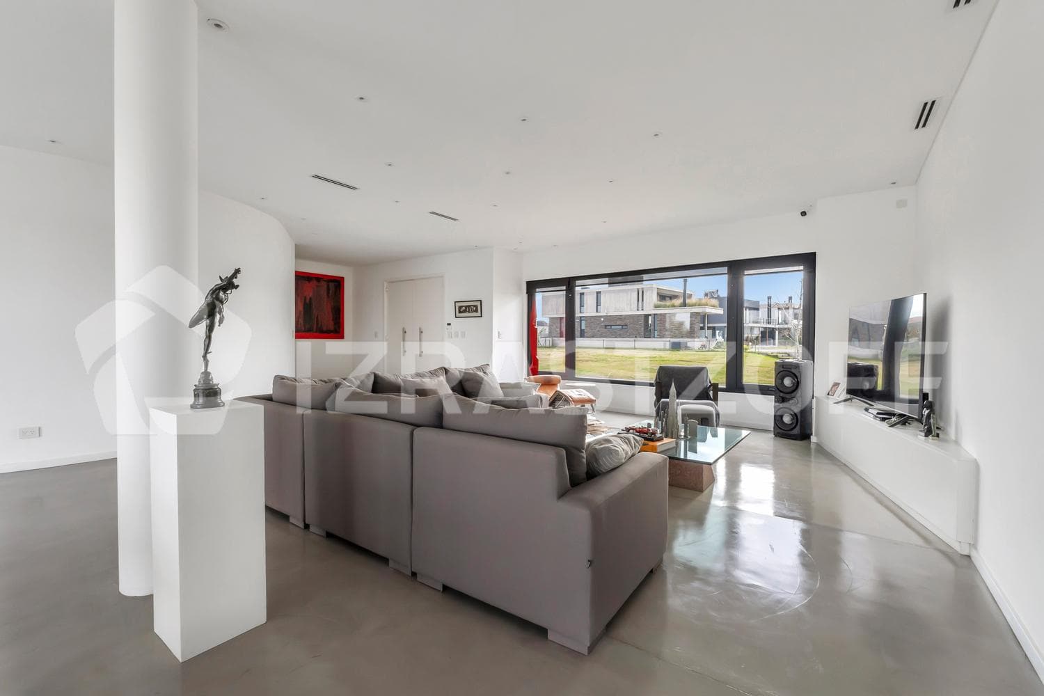 House for sale in Puertos. Costas neighborhood, 3 bedrooms. Near the lagoon