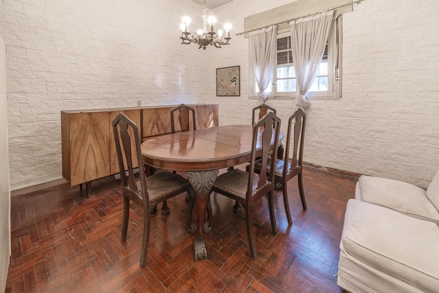 For Sale: Divisible 7-Room Penthouse in Flores—Ideal Investment!