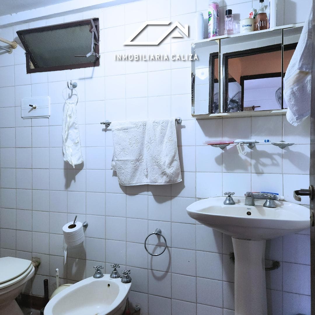 FOR SALE: BEAUTIFUL 2-BEDROOM APARTMENT - REPUBLICA DEL LIBANO 1800