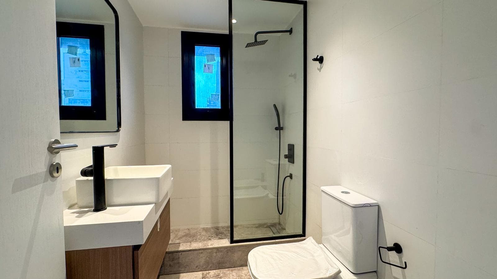 Montevideo 900 - 3 bedrooms, COURTYARD, BALCONY, Recoleta - Rooftop Gym & Sum