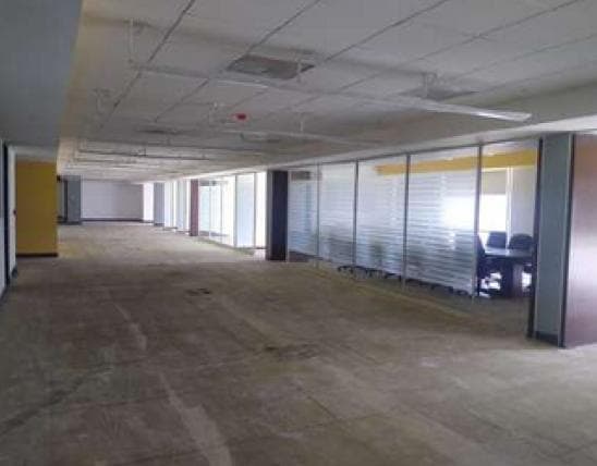 FULLY FURNISHED OFFICE FOR RENT