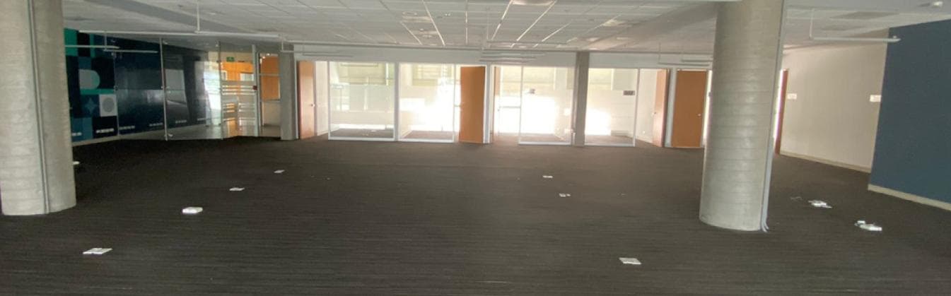 OFFICE FOR RENT IN VALLE ORIENTE