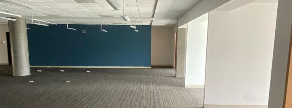 OFFICE FOR RENT IN VALLE ORIENTE