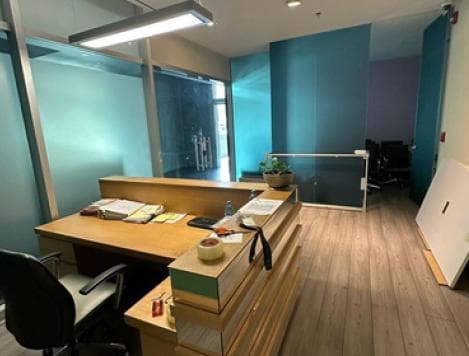 OFFICE FOR SALE/RENT IN VALLE ORIENTE