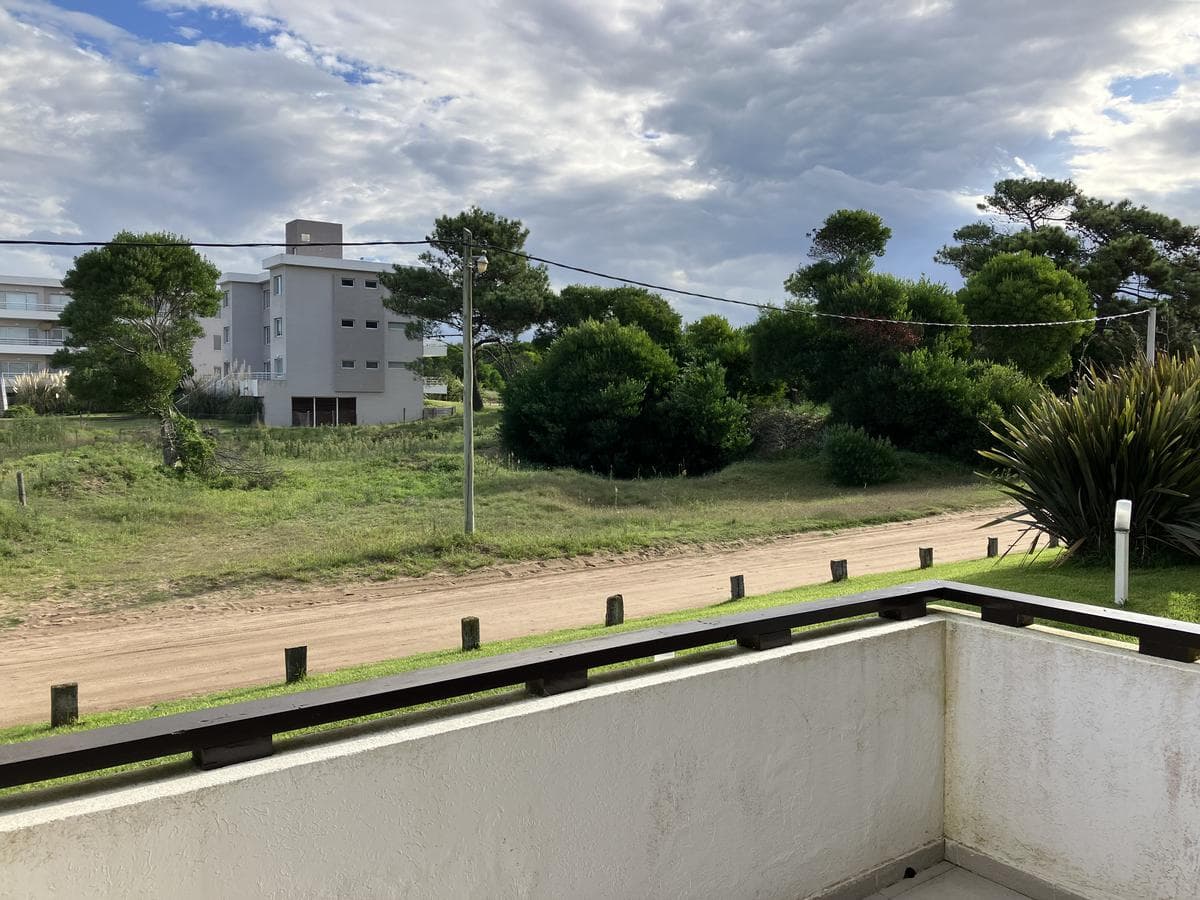 2-Bedroom Apartment in Las Gaviotas with Amenities