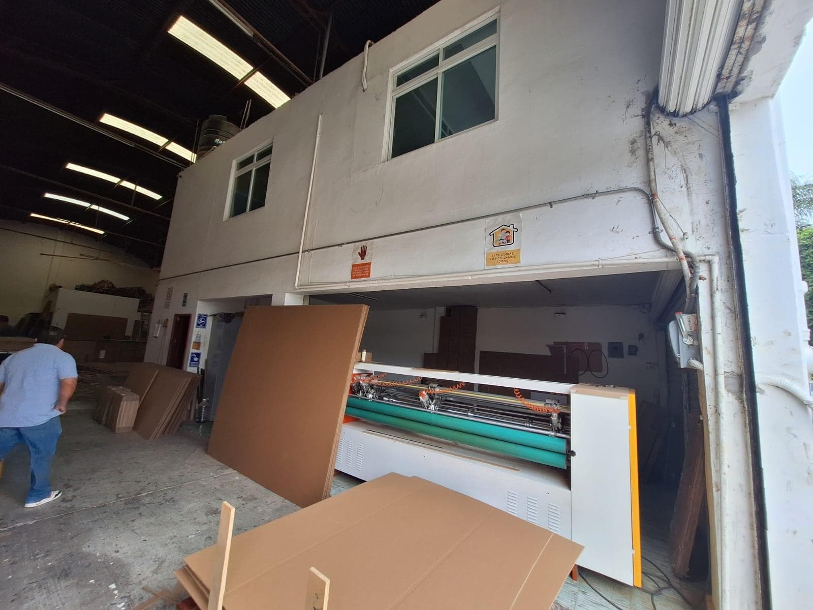 Bodega comercial con Oficinas en Silao en excelente ubicación