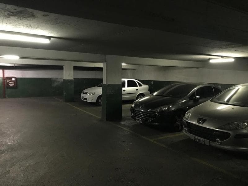Garages for Sale in BLOCK - Very Spacious - Downtown