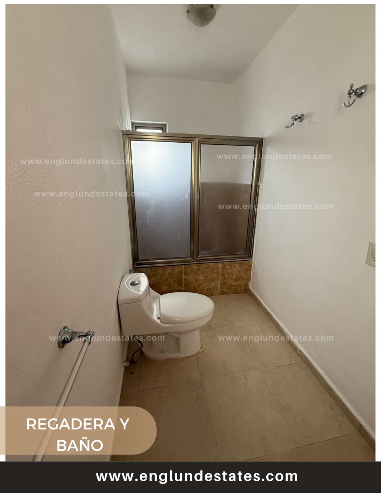Two-story penthouse with 4 bedrooms, plus a studio and 4.5 bathrooms, near Plaza Las Américas