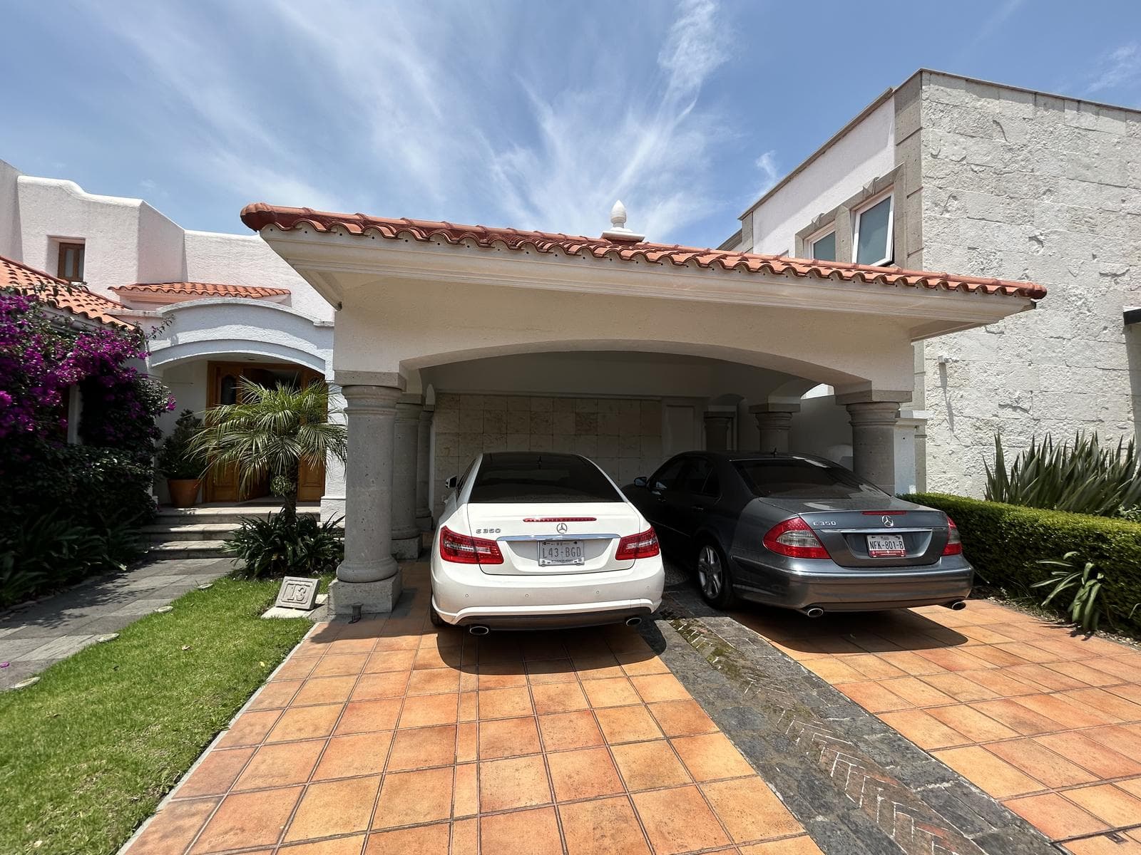 House for Sale in Providencia, Metepec
