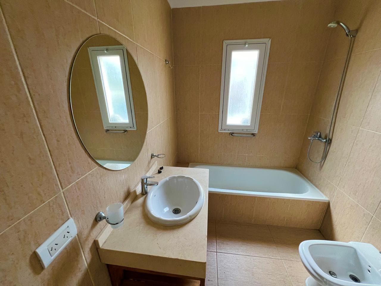 House for Sale in Haras Santa Maria - Las Lomas Neighborhood - Escobar (Leased Through August 31, 2026)