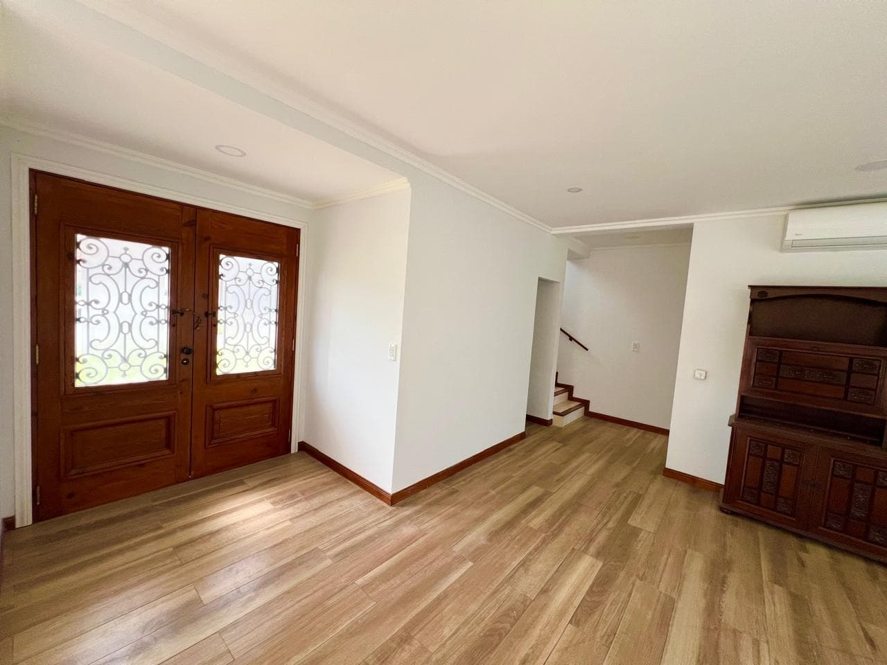 House for Sale in Haras Santa Maria - Las Lomas Neighborhood - Escobar (Leased Through August 31, 2026)