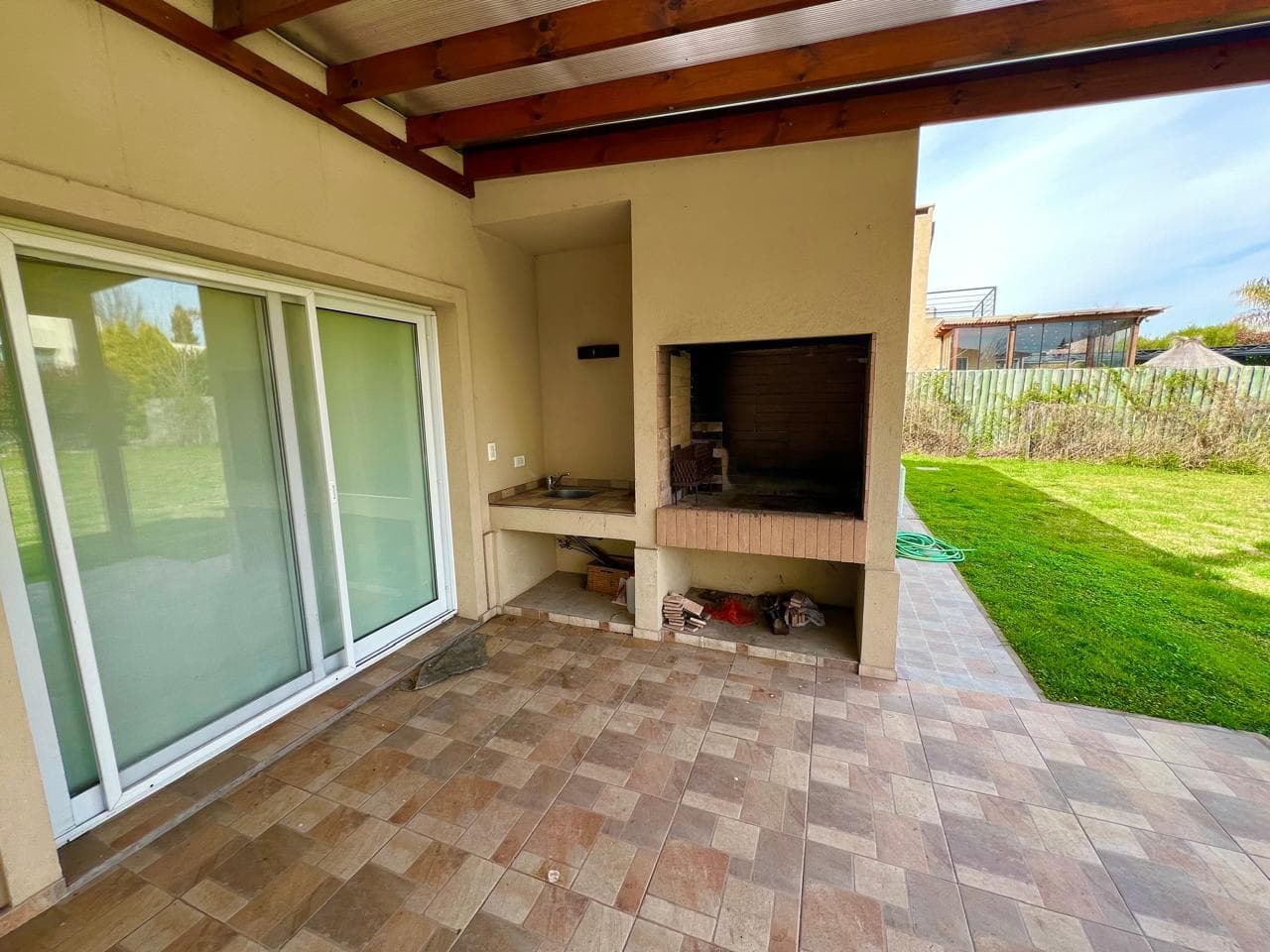 House for Sale in Haras Santa Maria - Las Lomas Neighborhood - Escobar (Leased Through August 31, 2026)