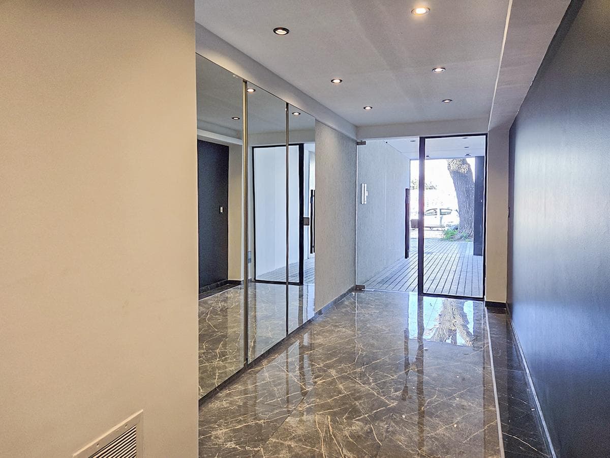 VENTA DEPARTAMENTO 2 AMBIENTES PARQUE CHAS CON BALCON ESTRENAR