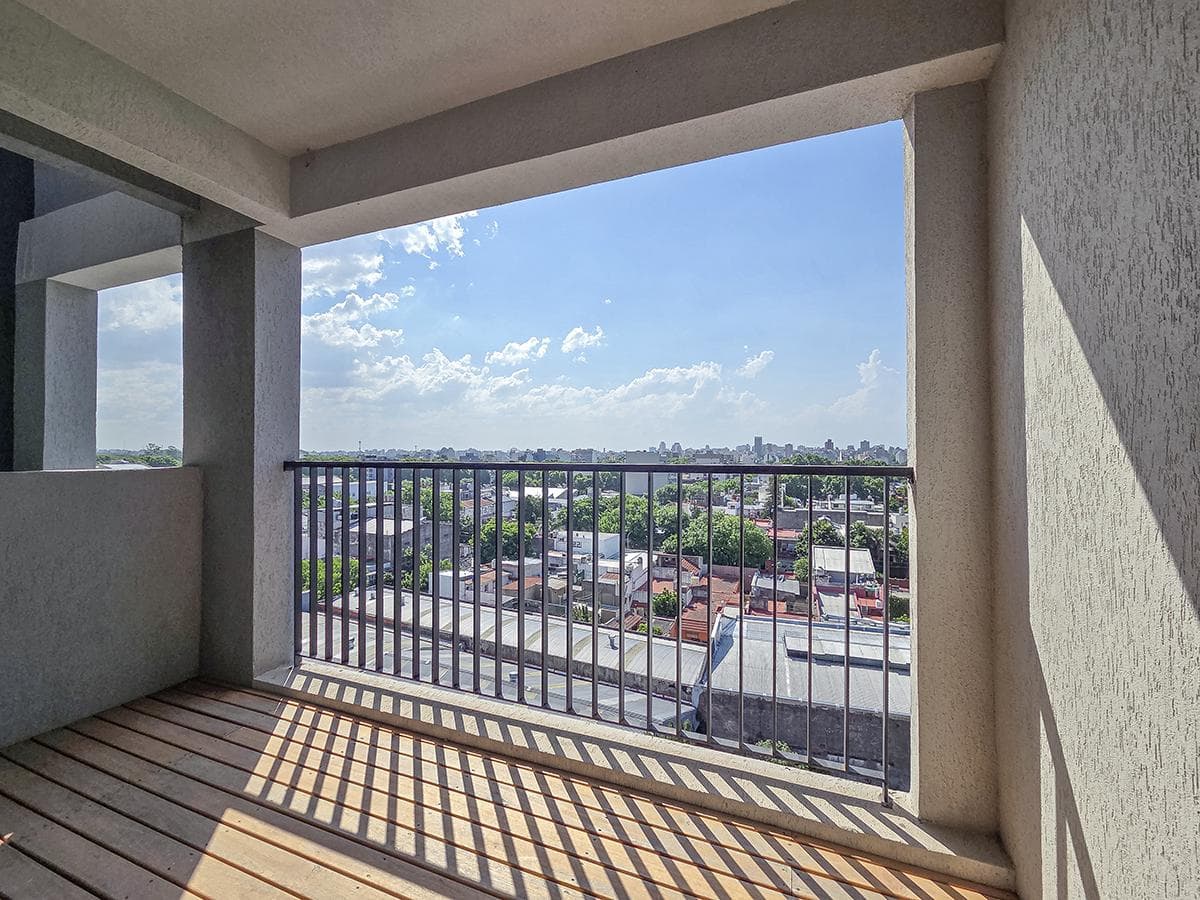VENTA DEPARTAMENTO 2 AMBIENTES PARQUE CHAS CON BALCON ESTRENAR