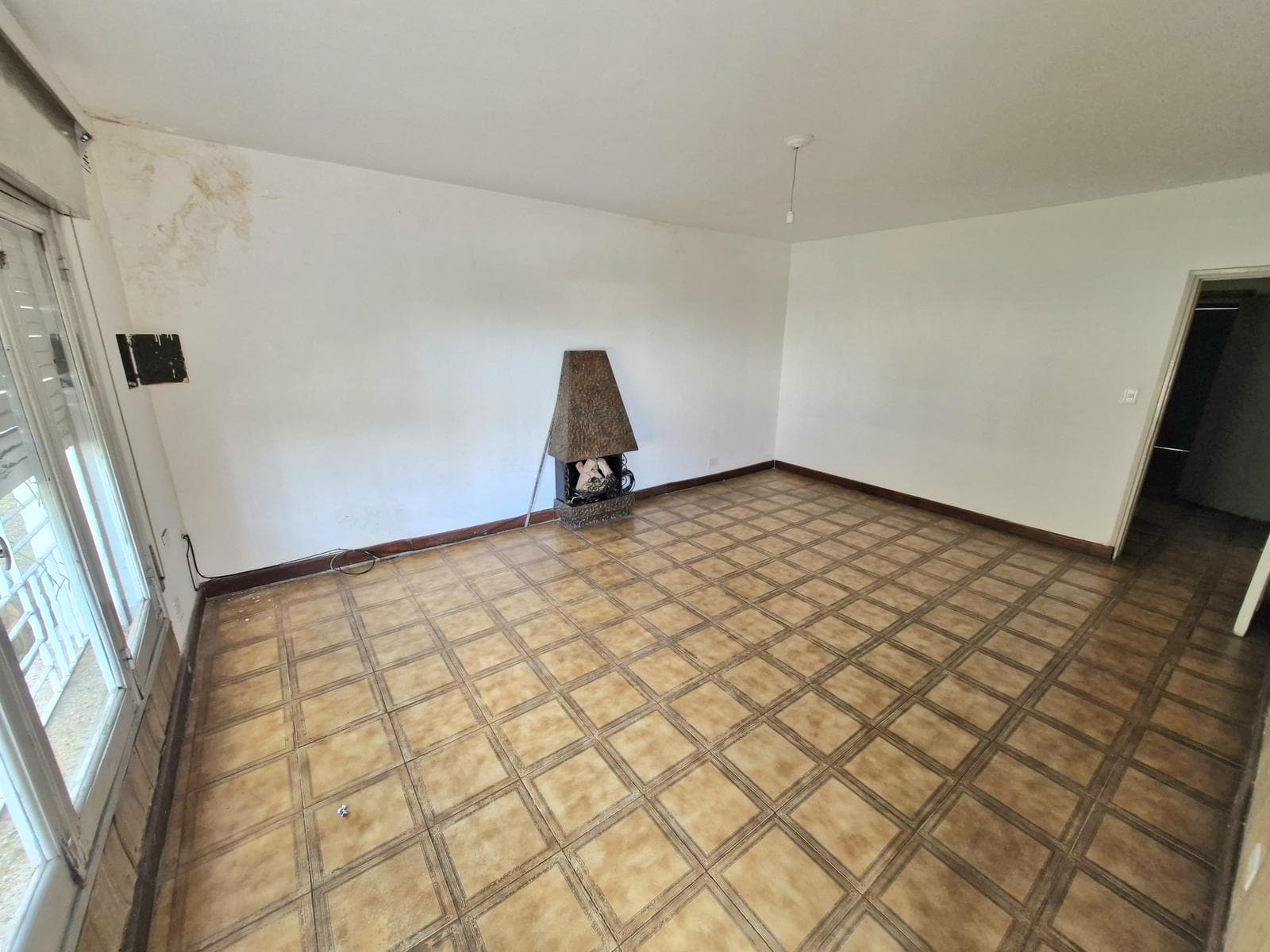 3-BEDROOM HOUSE FOR SALE - NEAR MAESTRO VIDAL - ALTO ALBERDI