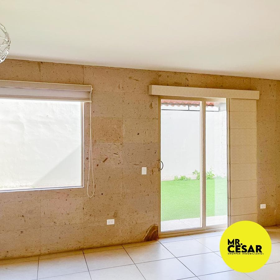 House for Sale in La Encantada