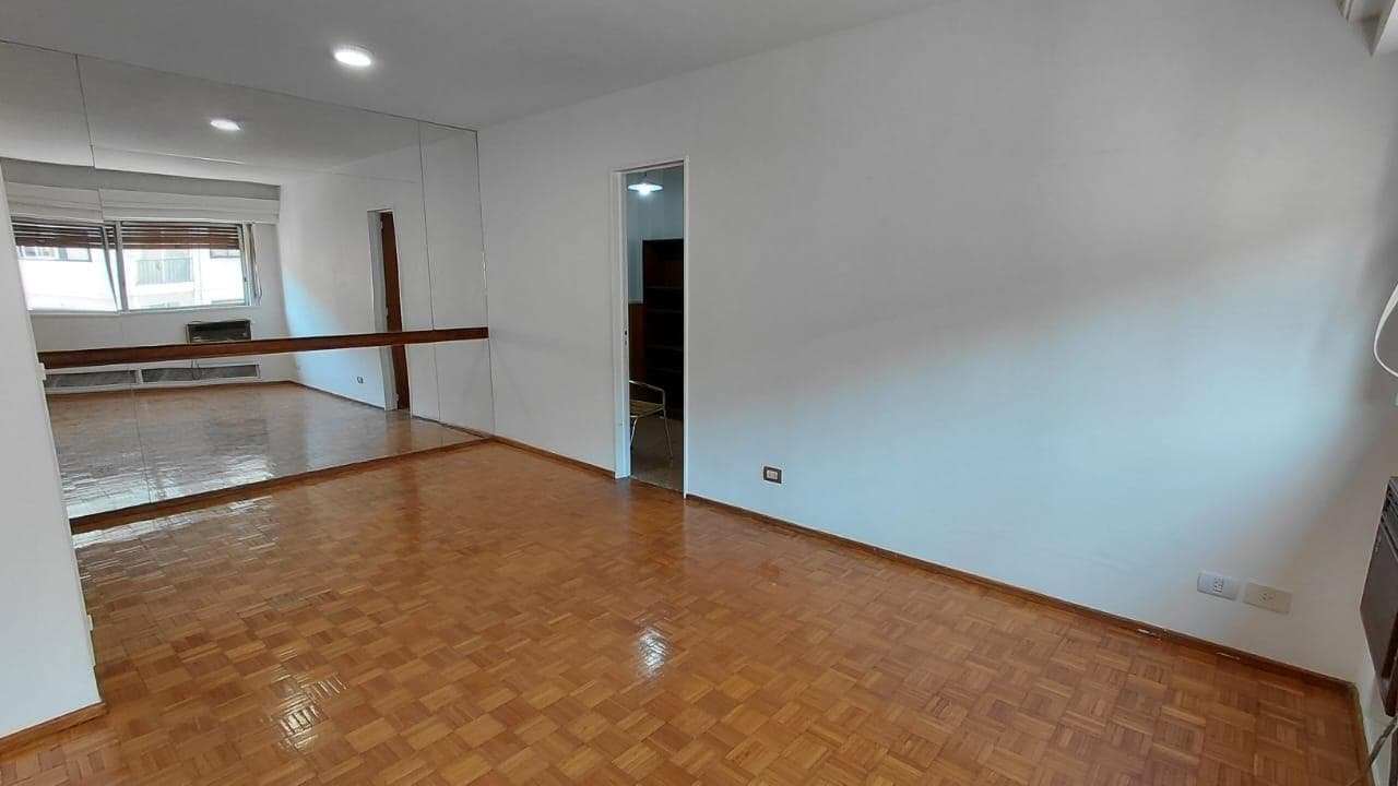Venta, Dpto, 3 Ambientes, Apto Credito, Cochera, Dependencia C/Servicio, Balcón, Baulera, Belgrano