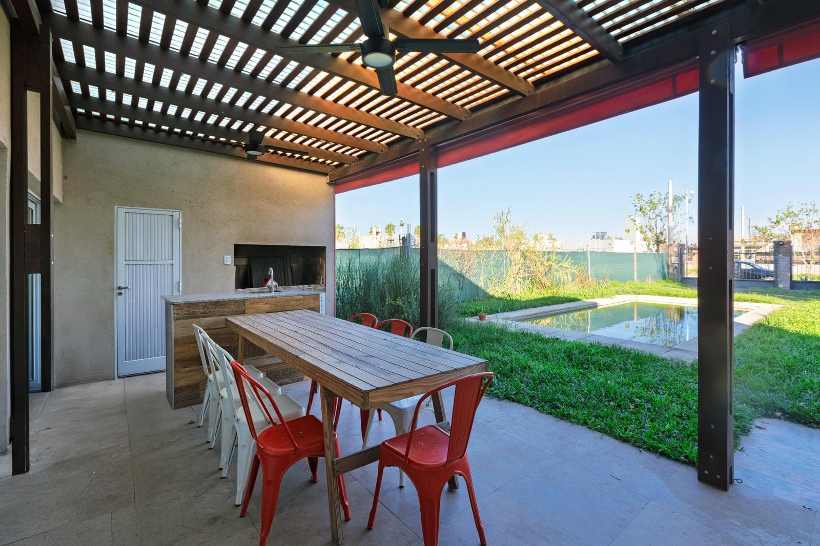 FOR SALE | TRADE - 2-Bedroom House with Extra Room - Campiñas de Piñero.
