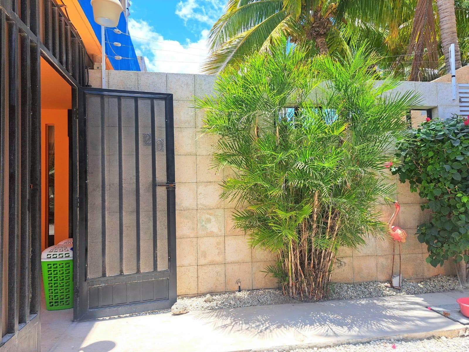 Single-Story House for Sale on the Beach in Chicxulub, Yucatán