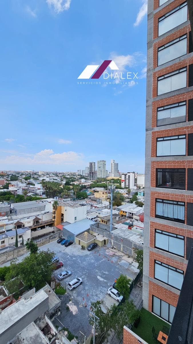 90 m² Apartment for Sale in the Old Neighborhood in Downtown Monterrey - 2 Bedrooms