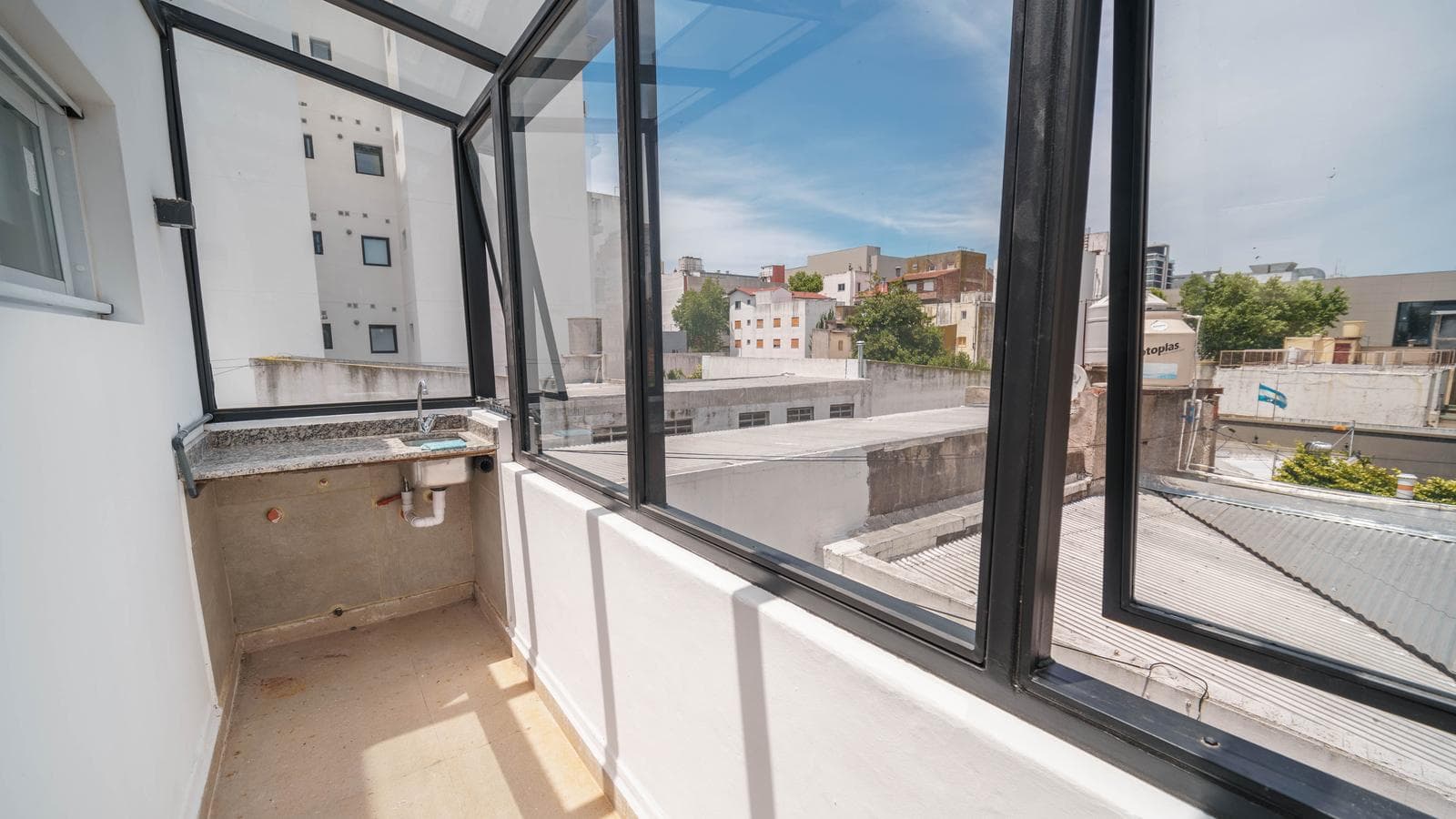 Fully Recycled Duplex Apartment in Chauvin