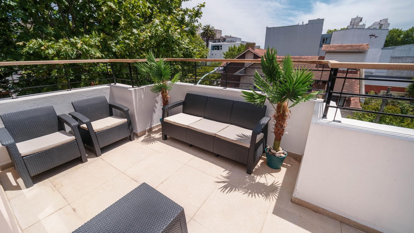Fully Recycled Duplex Apartment in Chauvin