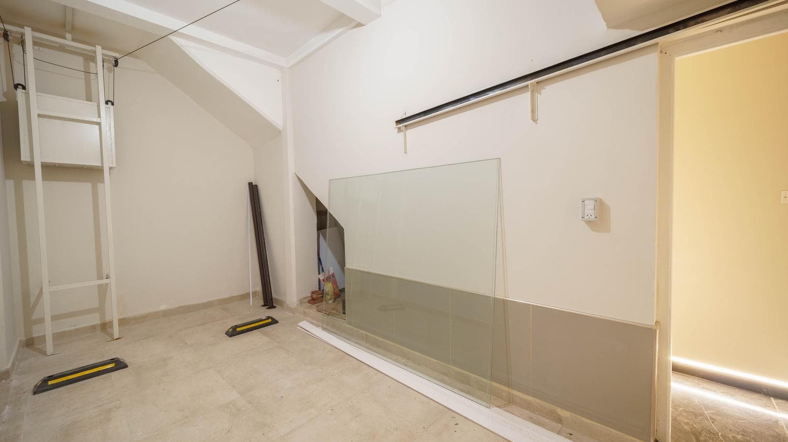 Fully Recycled Duplex Apartment in Chauvin