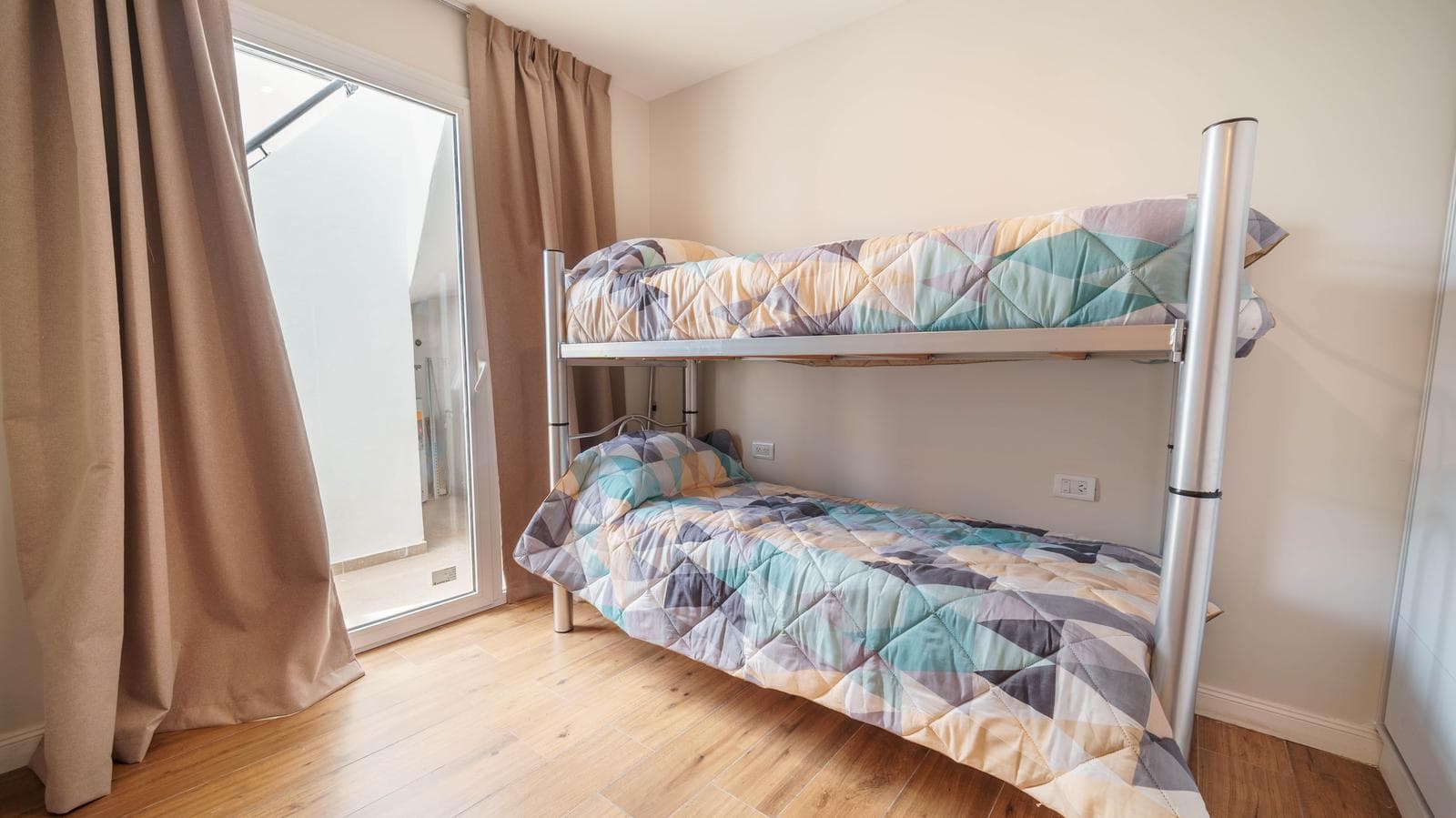Fully Recycled Duplex Apartment in Chauvin