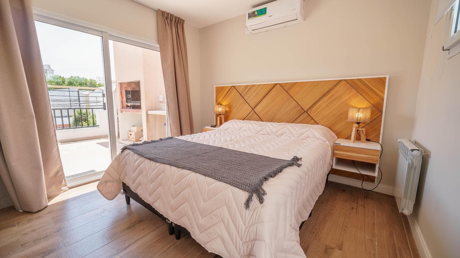 Fully Recycled Duplex Apartment in Chauvin