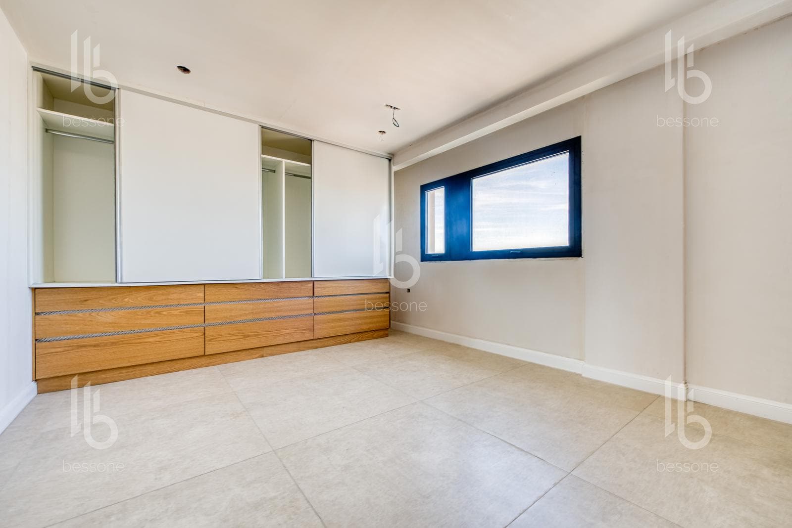 Apartment - La Perla Sur