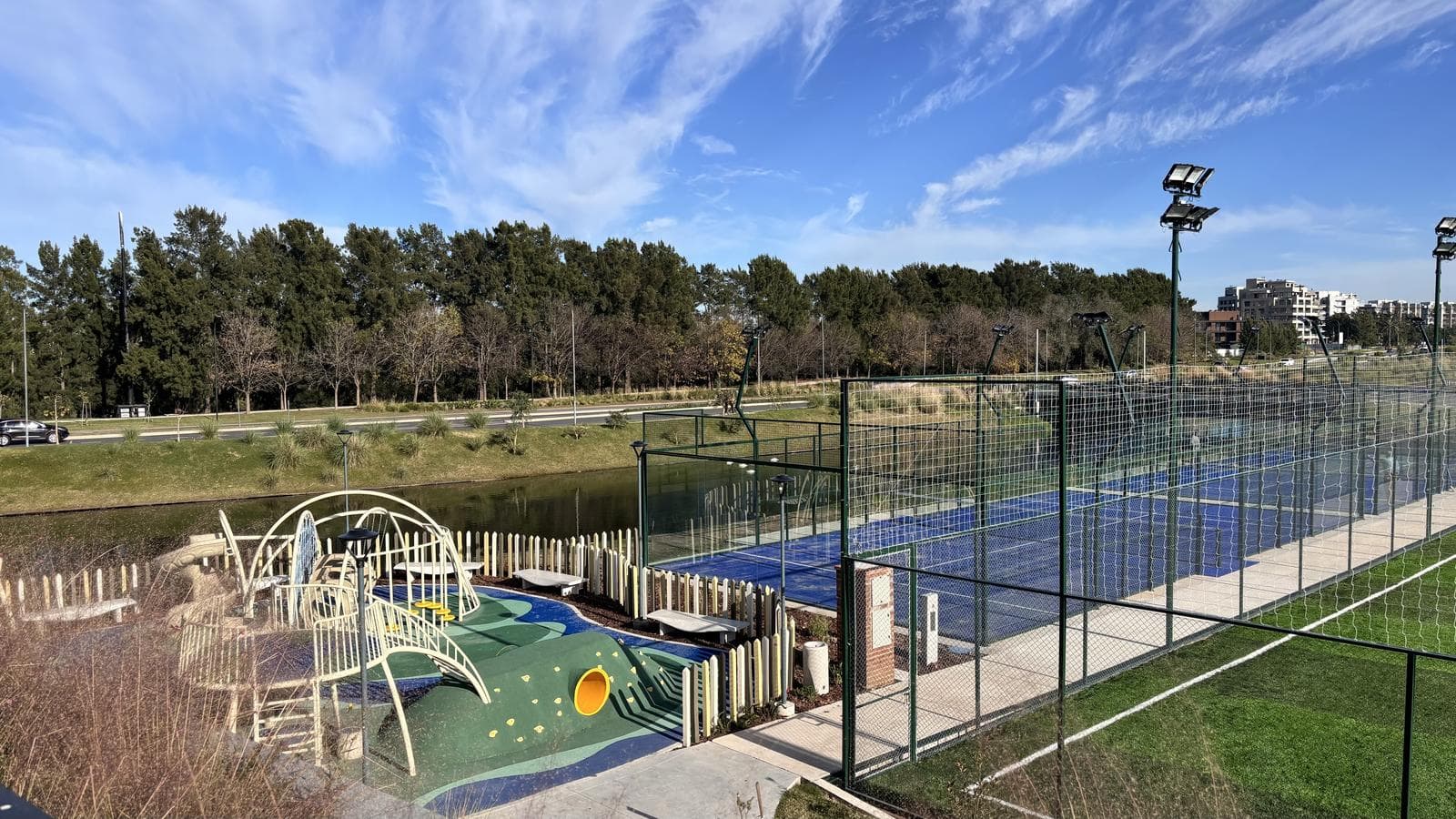 House for Sale - 7 Bedrooms in Los Puentes - Nordelta