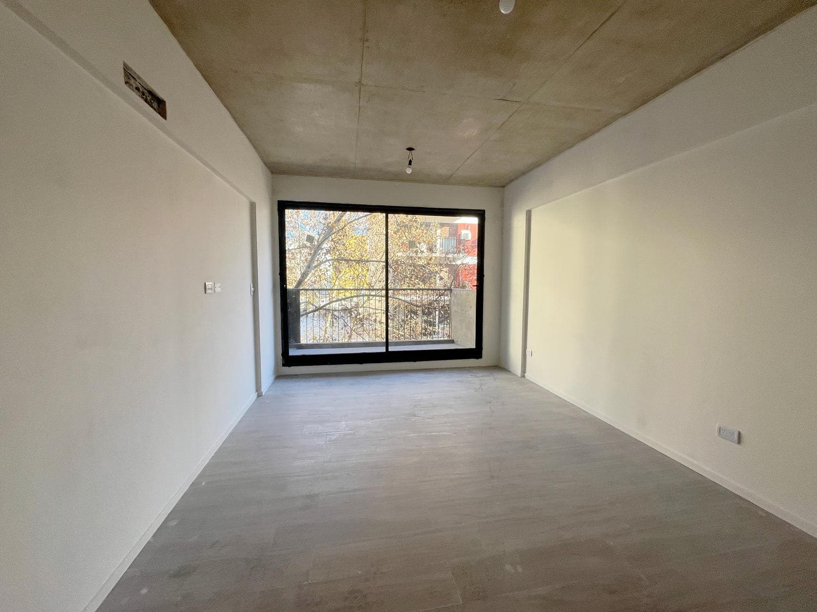 One-room apartment for sale in Almagro