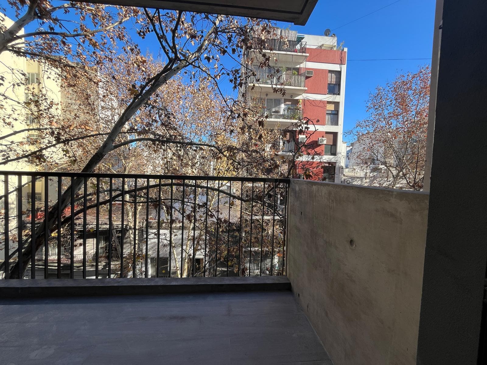 One-room apartment for sale in Almagro
