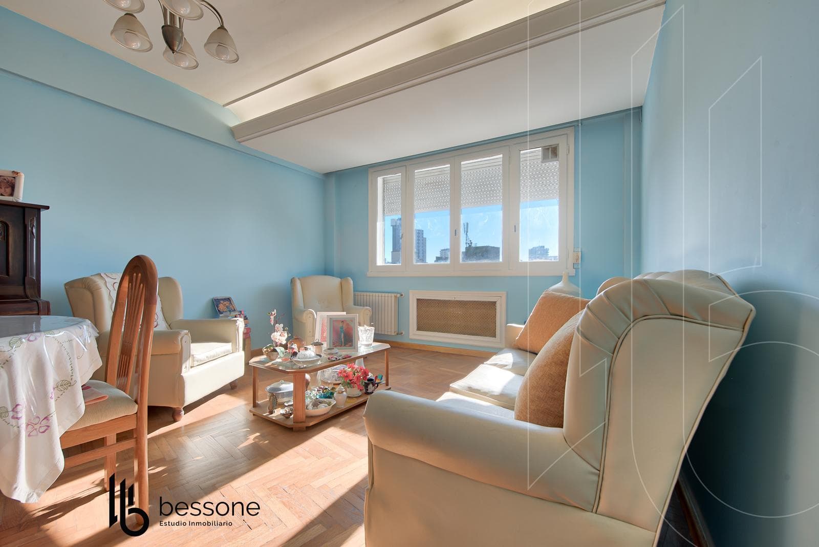 Apartment in Downtown