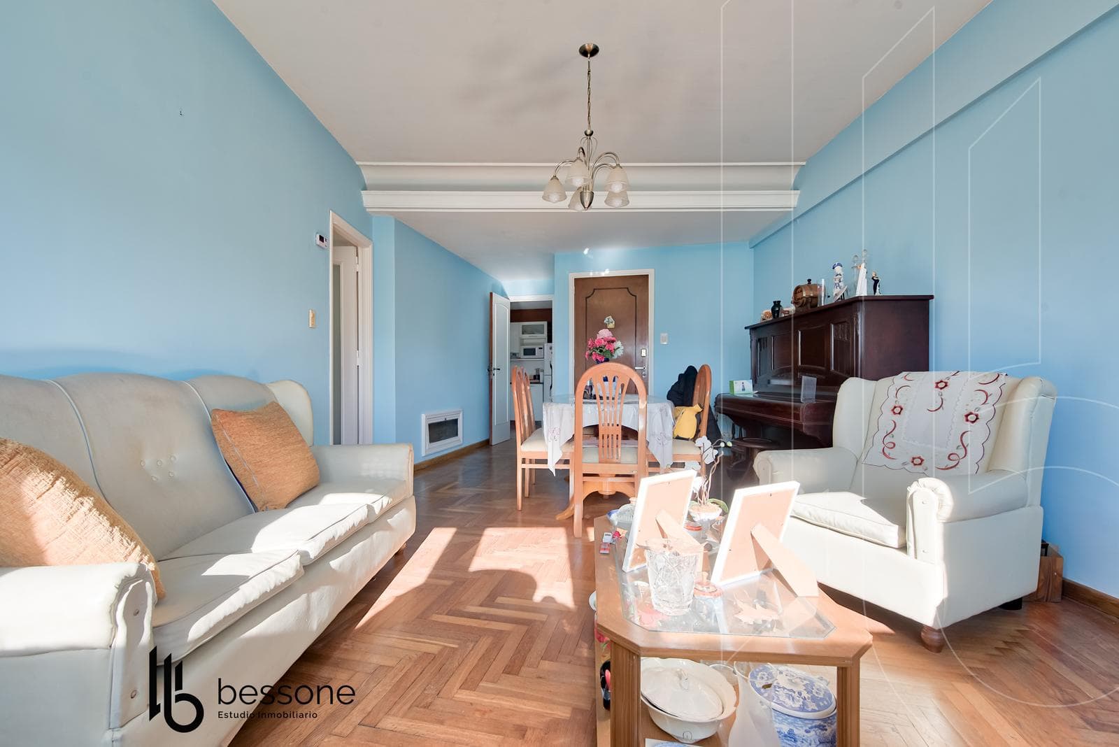 Apartment in Downtown
