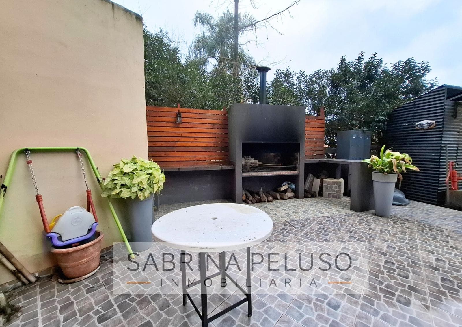 House for Sale in La Reja