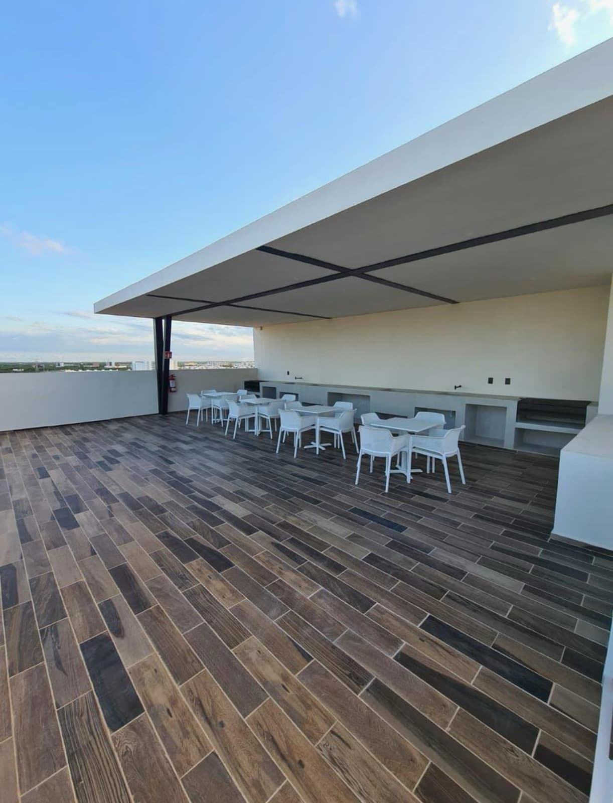 Apartment - Superblock 312