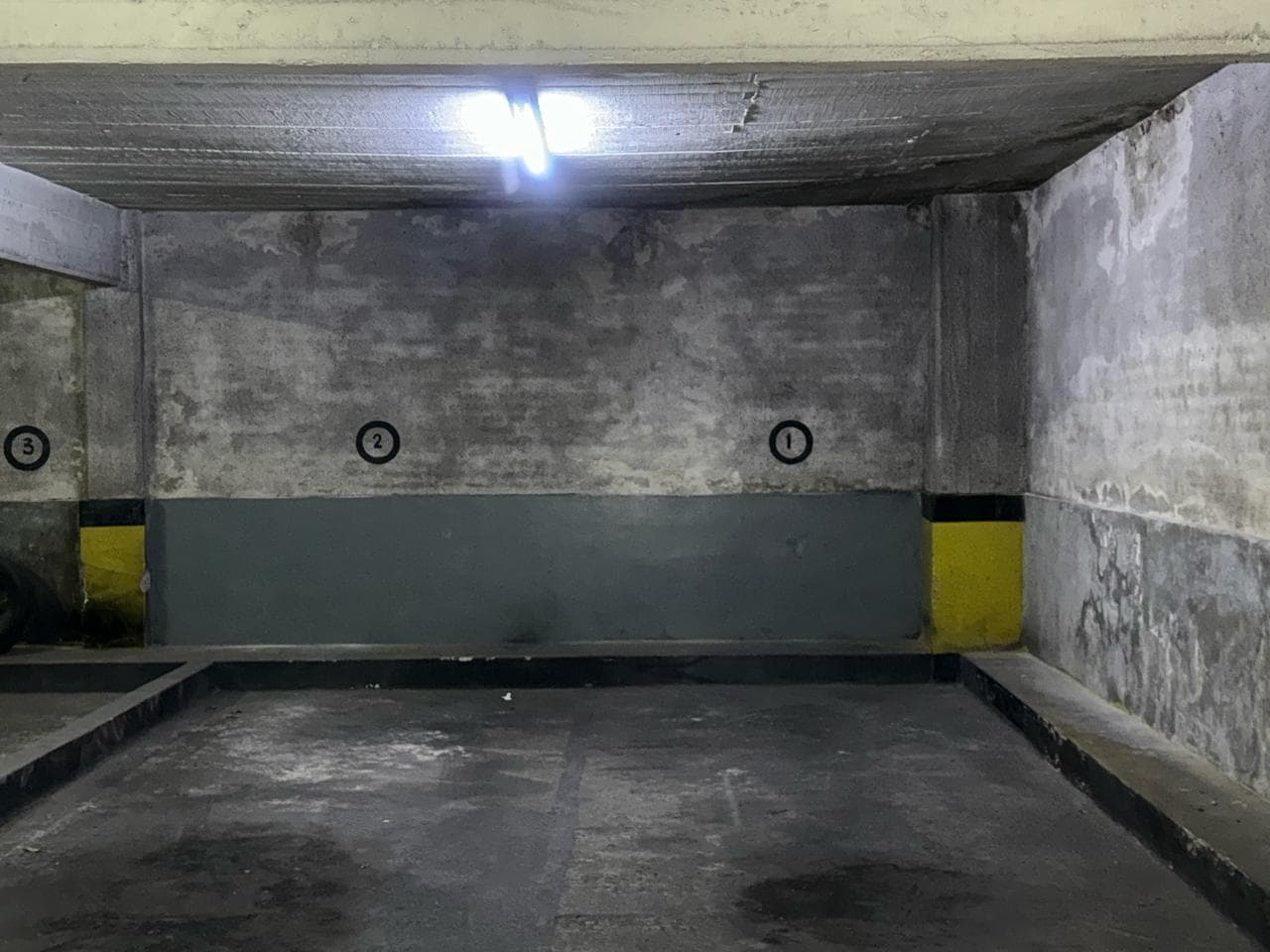 FOR SALE - Garage building - Downtown, Rosario.