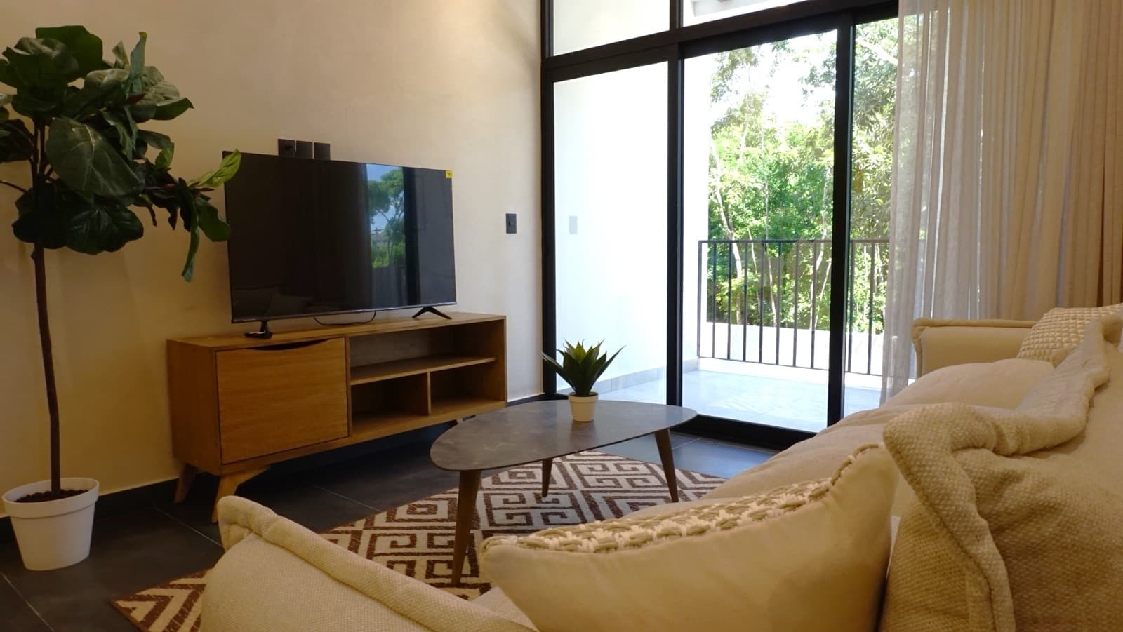 Apartment - Superblock 313