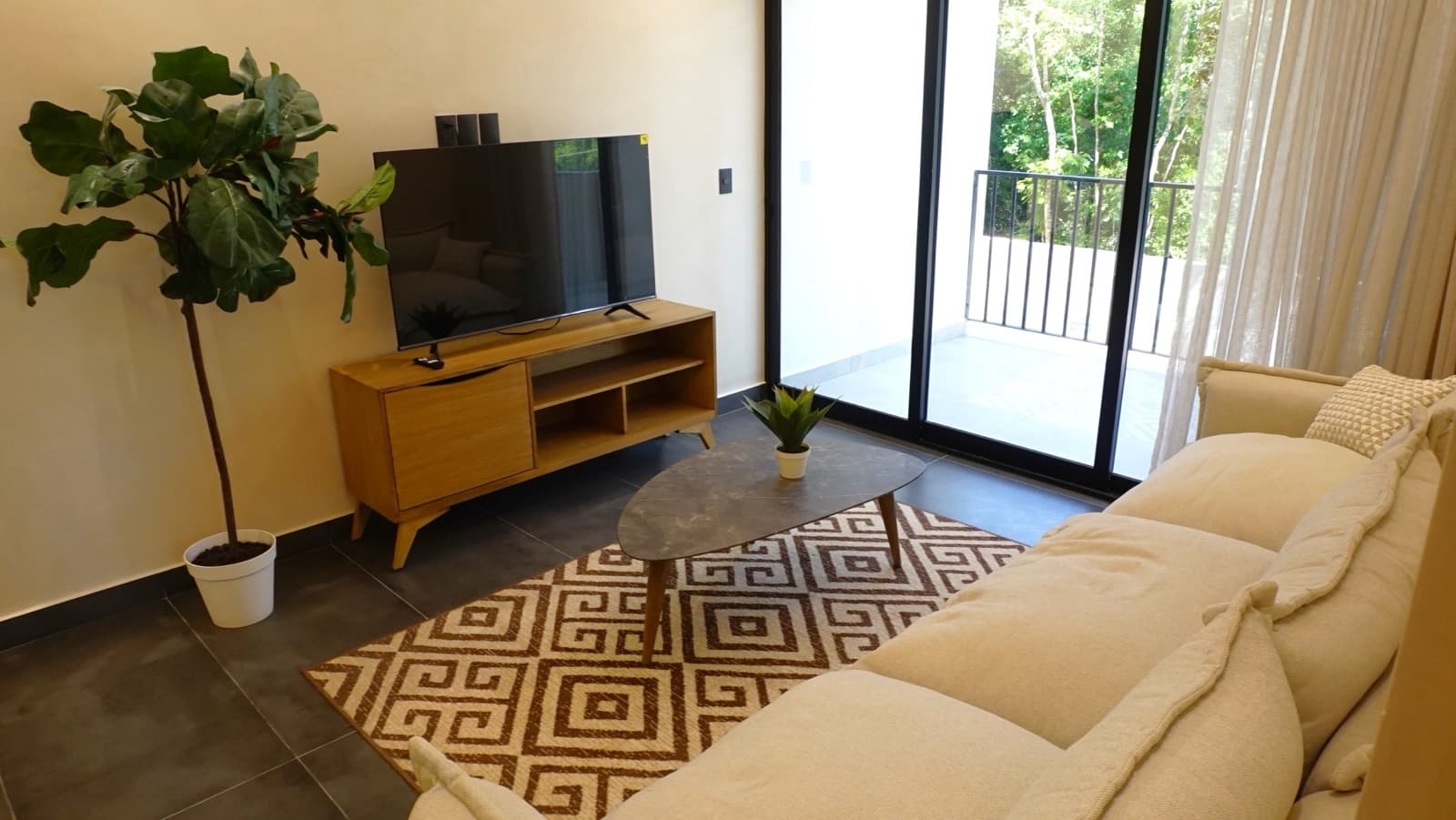 Apartment - Superblock 313