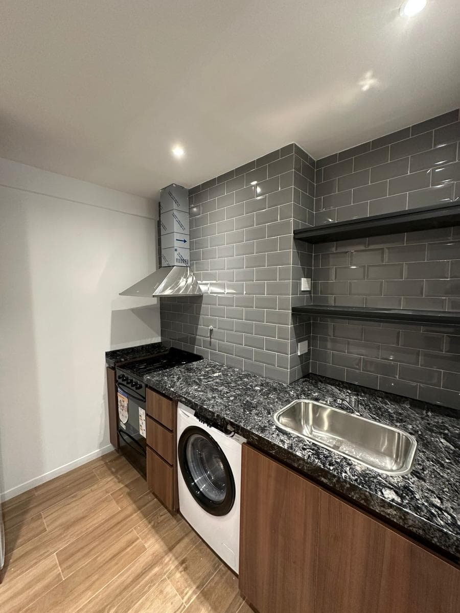 1-Bedroom Recycled Apartment, Furnished, on Plaza Colón Street