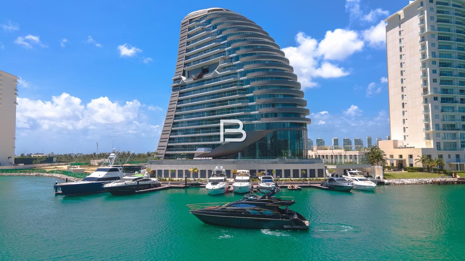 Apartment for Sale in Shark Tower, Cancún